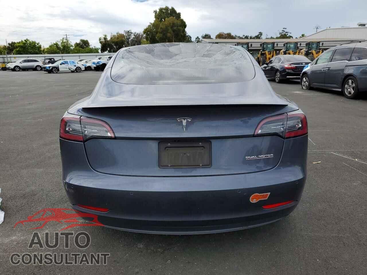 TESLA MODEL 3 2020 - 5YJ3E1EC2LF714659