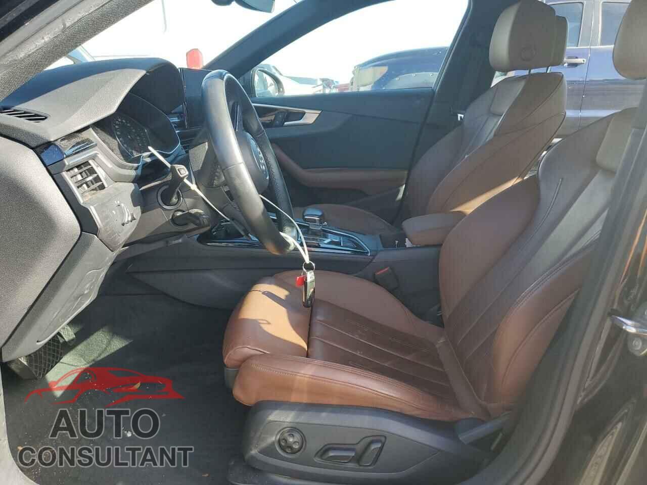 AUDI A4 2021 - WAUDAAF43MA031464