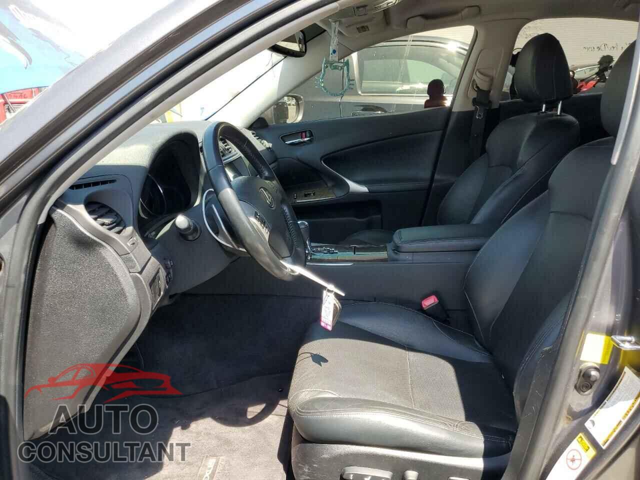 LEXUS IS 2013 - JTHBF5C23D5189798