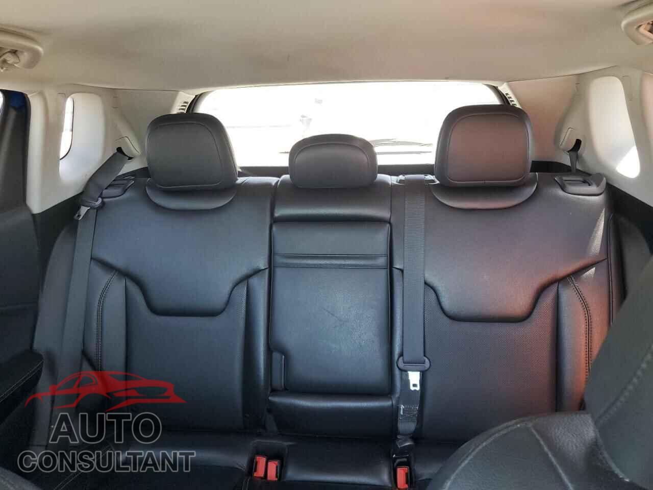 JEEP COMPASS 2020 - 3C4NJCCB4LT150573