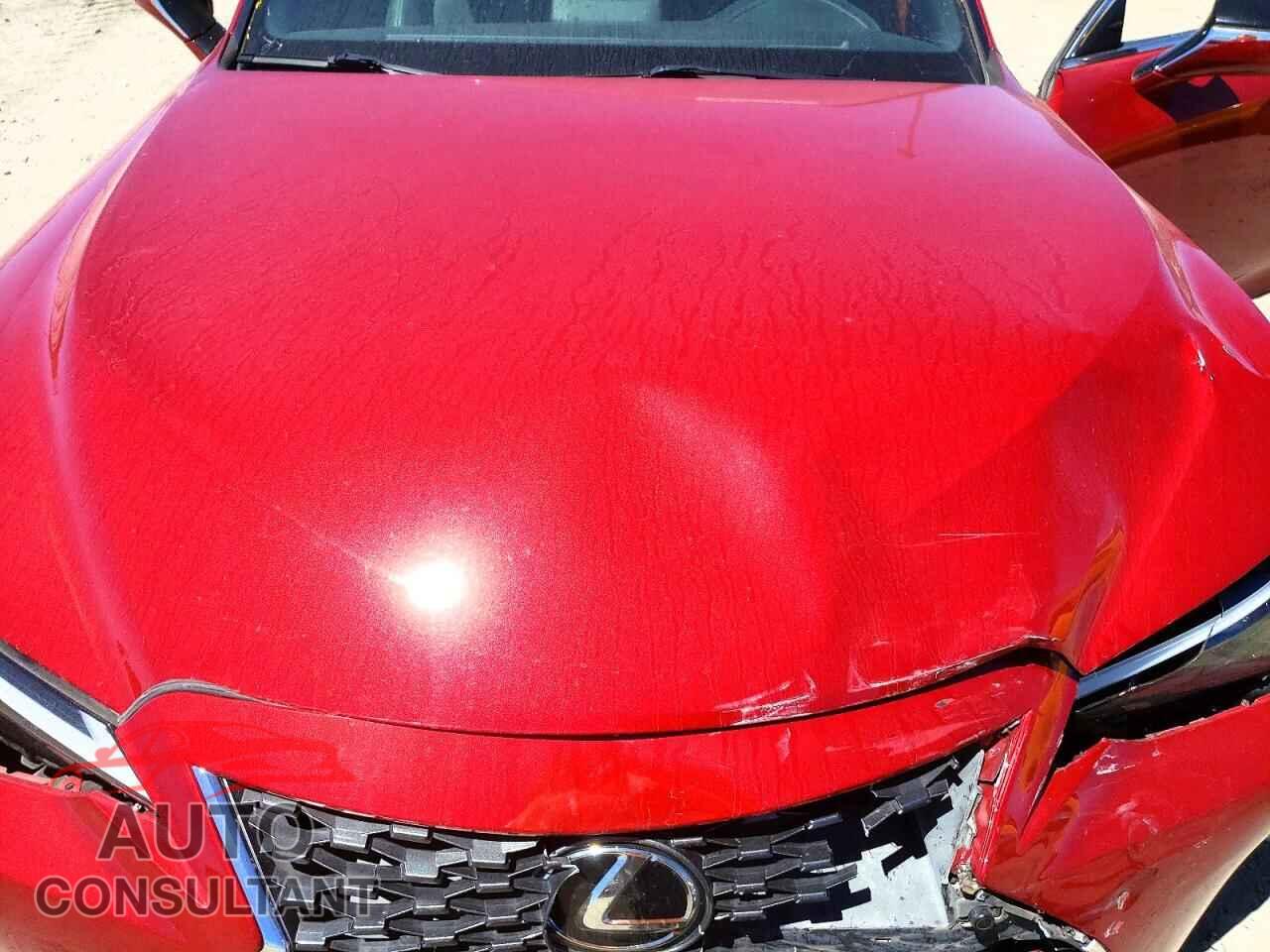 LEXUS IS 2021 - JTHCA1D20M5113921
