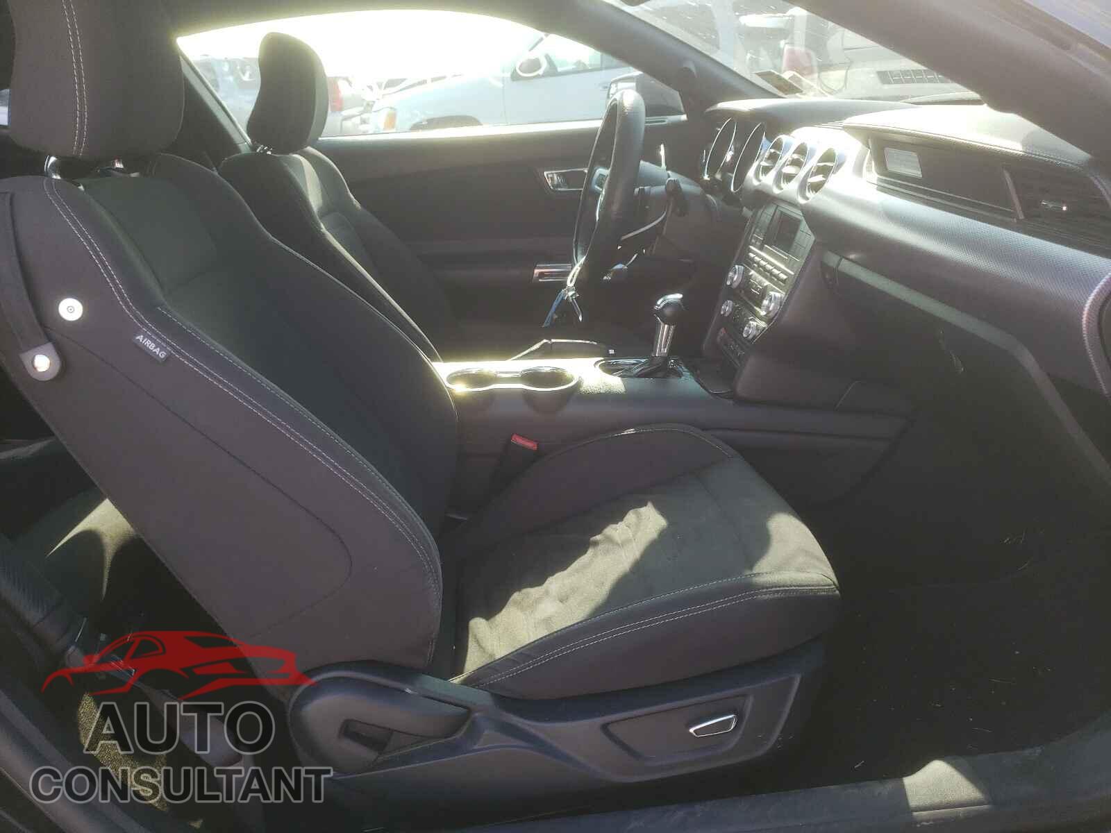 FORD MUSTANG 2017 - 1FA6P8CFXH5244540
