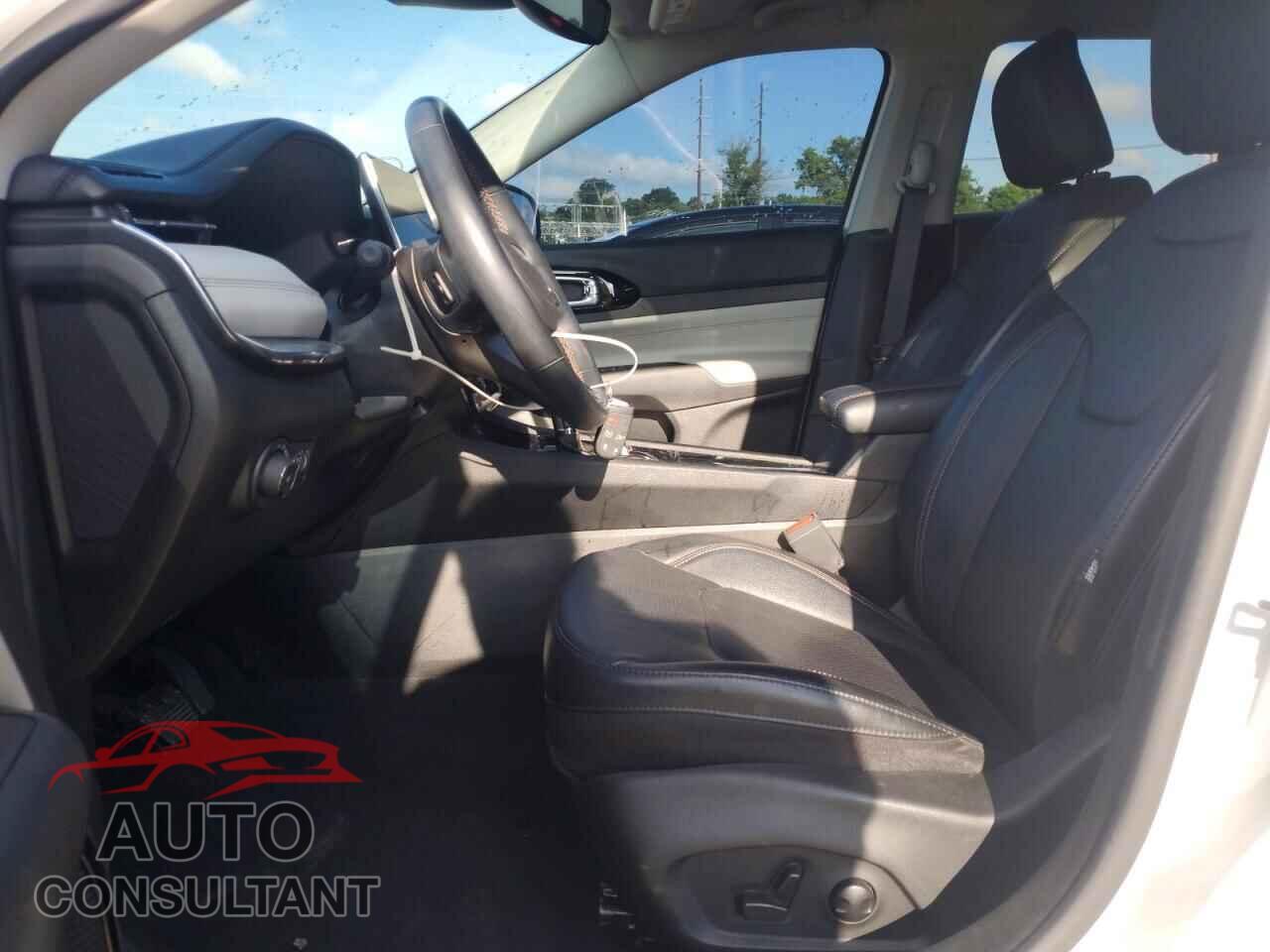 JEEP COMPASS 2022 - 3C4NJDCB9NT154496