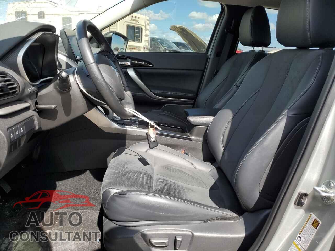 MITSUBISHI ECLIPSE 2023 - JA4ATWAA9PZ043712