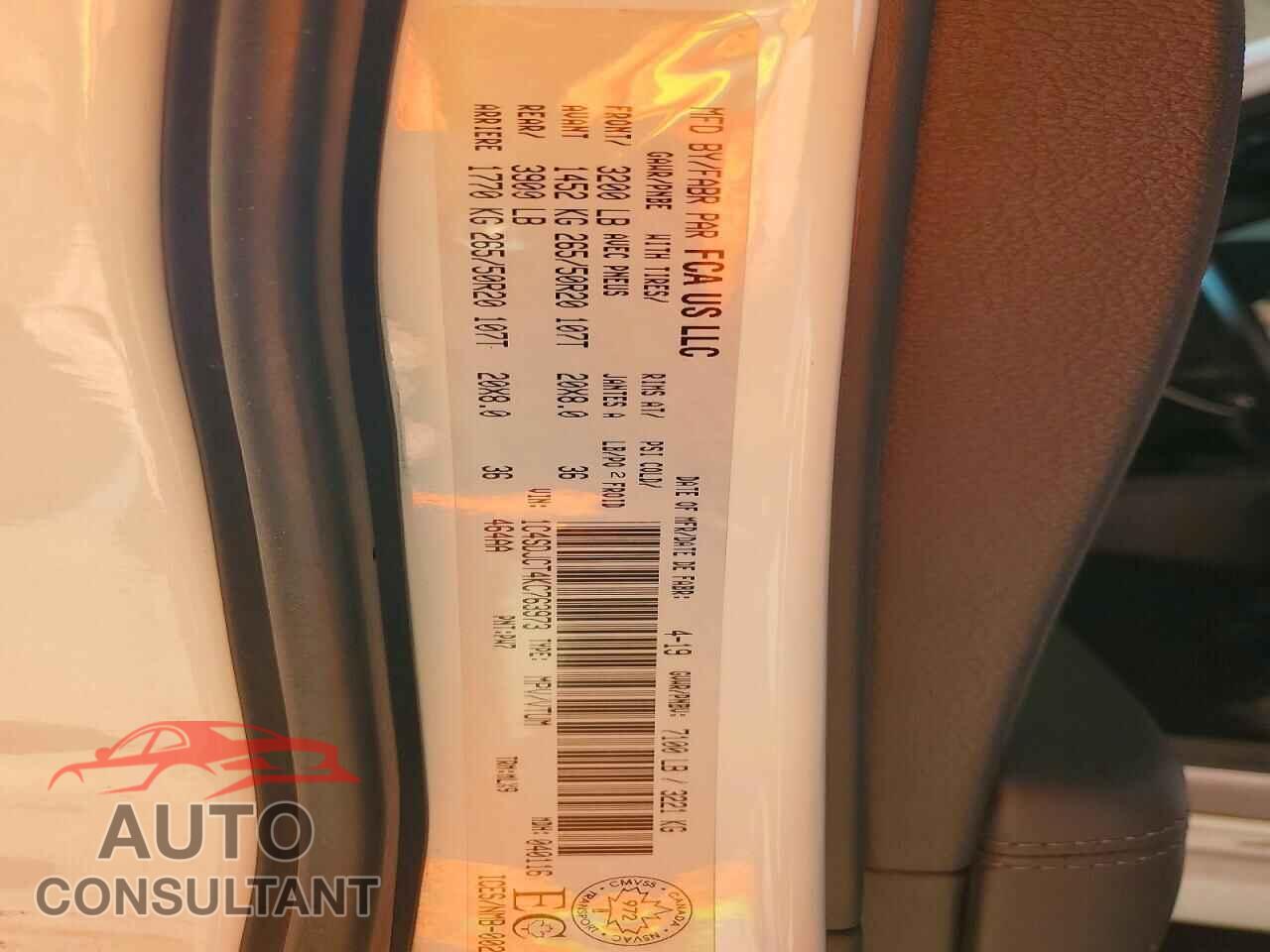 DODGE DURANGO 2019 - 1C4SDJCT4KC763973