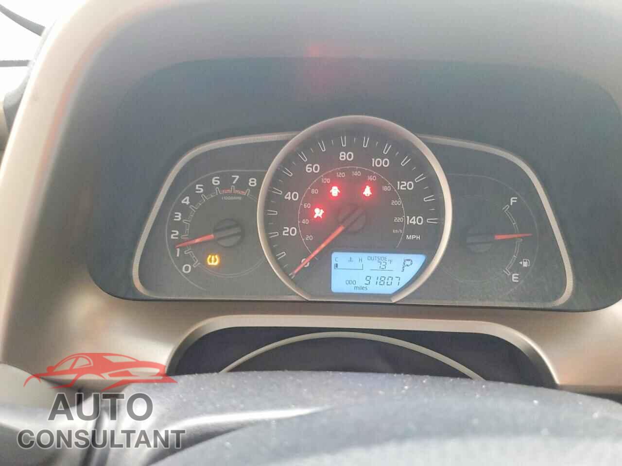 TOYOTA RAV4 2015 - JTMBFREV0FD152149