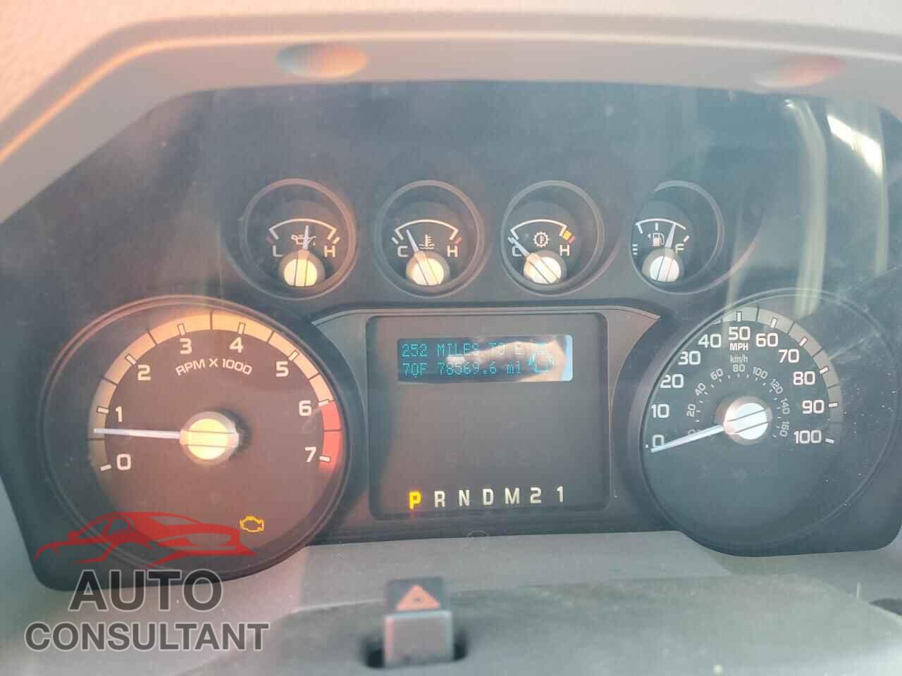 FORD F250 2013 - 1FTBF2A65DEB82101