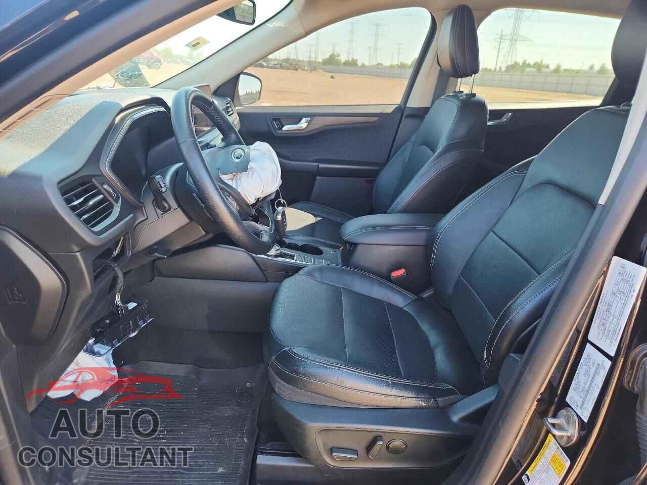 FORD ESCAPE 2020 - 1FMCU9J96LUA86698