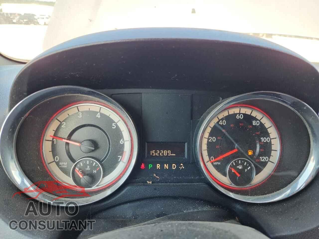 DODGE CARAVAN 2015 - 2C4RDGBG3FR709373