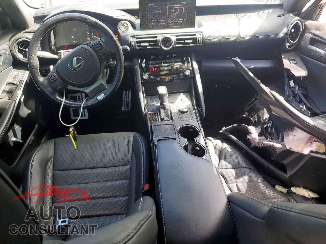 LEXUS IS 2021 - JTHGZ1B27M5045761