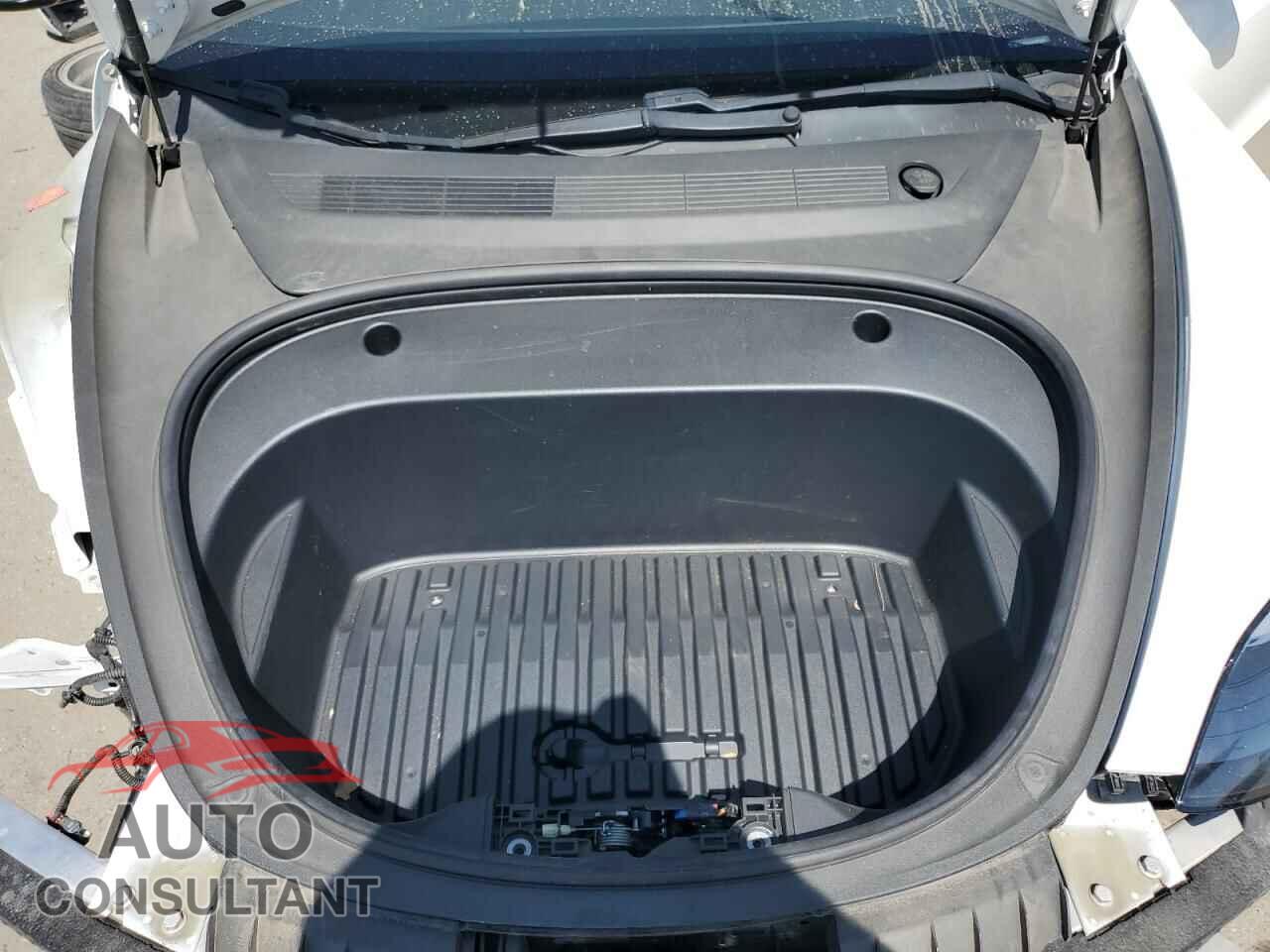 TESLA MODEL 3 2021 - 5YJ3E1EAXMF879259