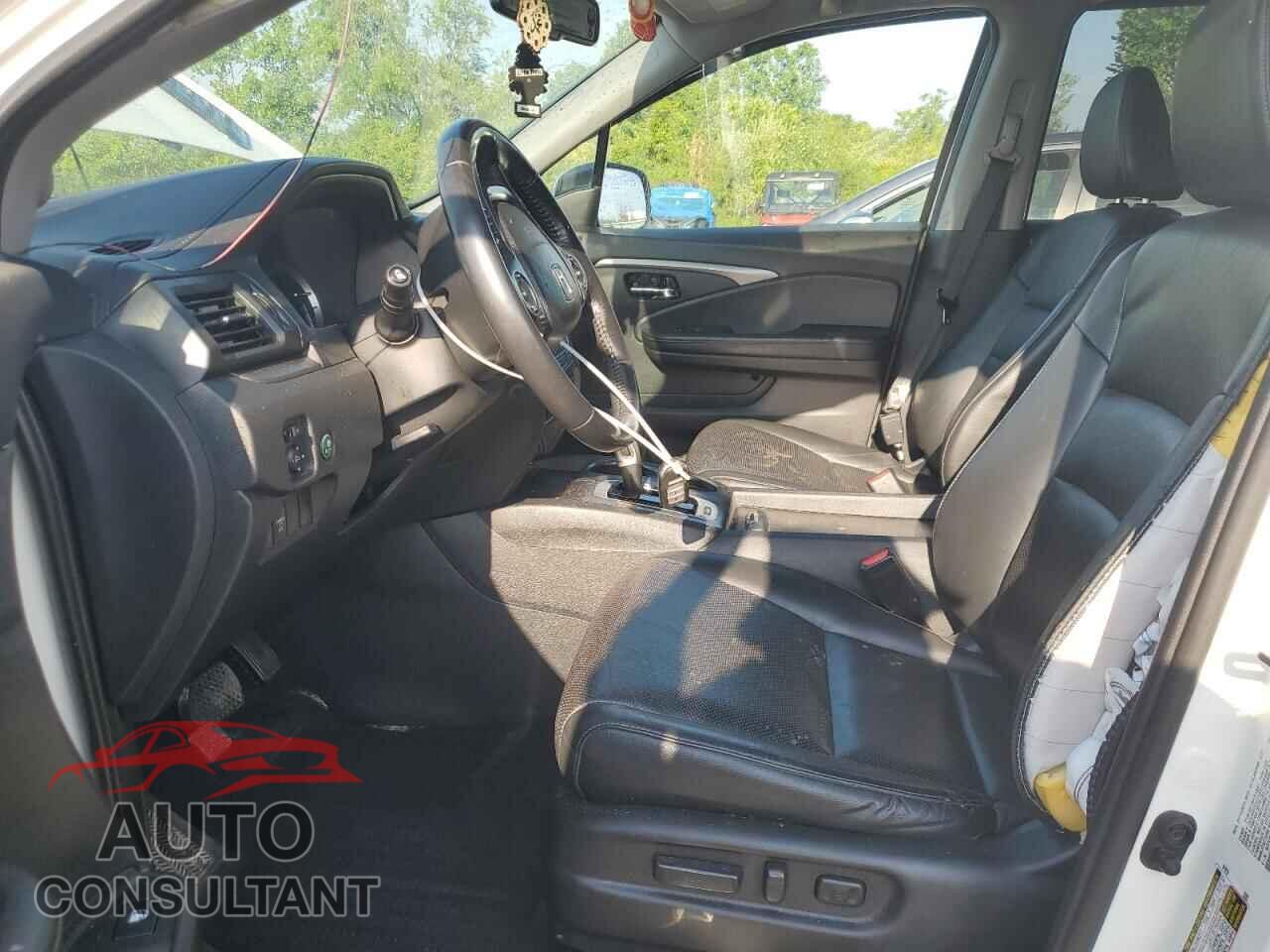 HONDA RIDGELINE 2019 - 5FPYK3F63KB023908