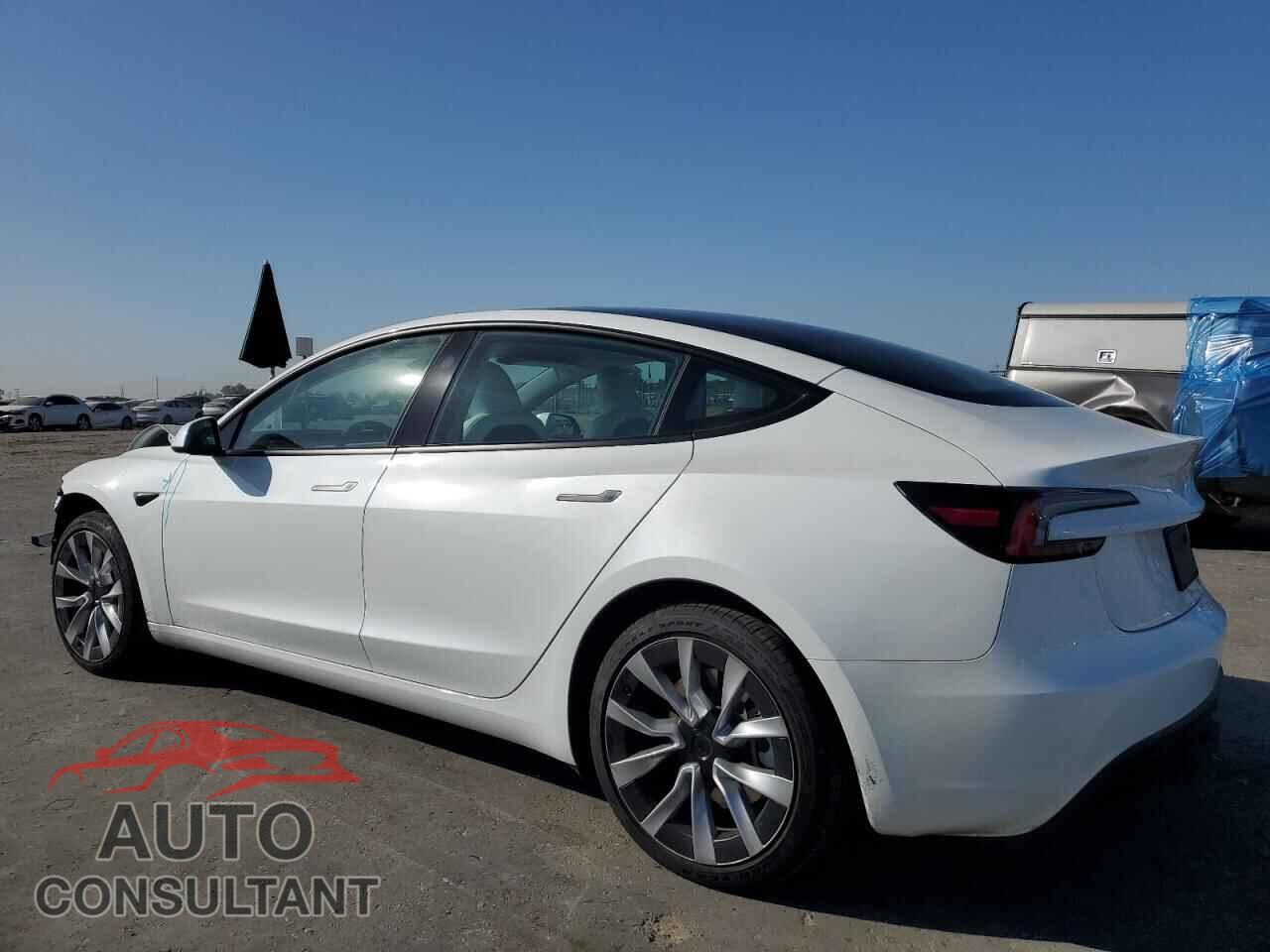 TESLA MODEL 3 2024 - 5YJ3E1EA0RF856760