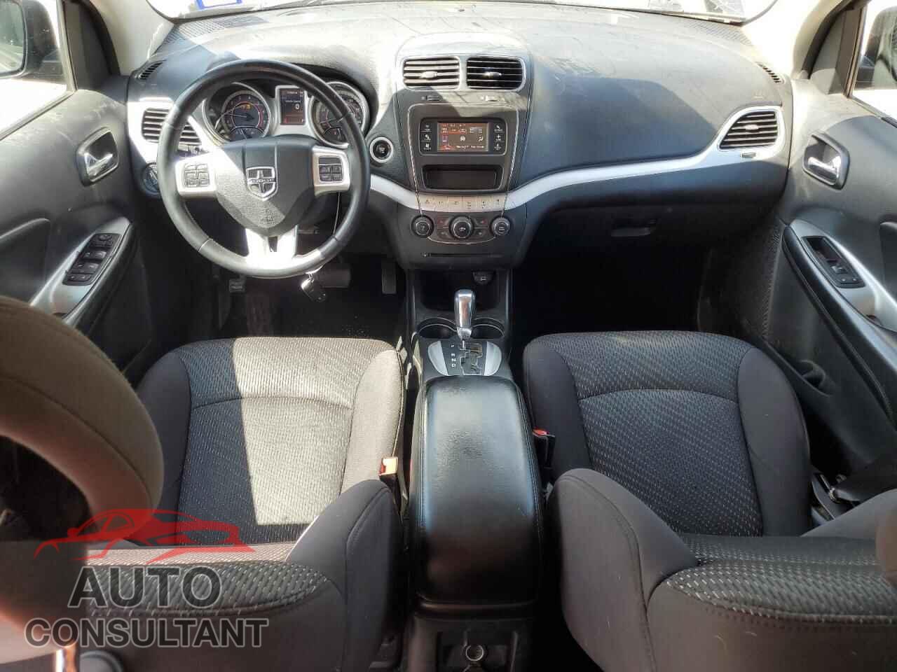 DODGE JOURNEY 2013 - 3C4PDCBG2DT677283