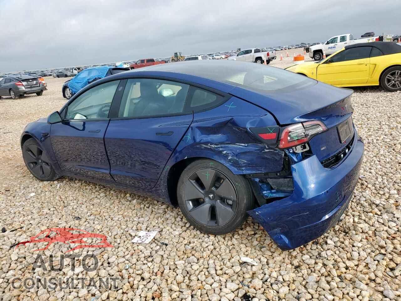 TESLA MODEL 3 2021 - 5YJ3E1EB3MF869228