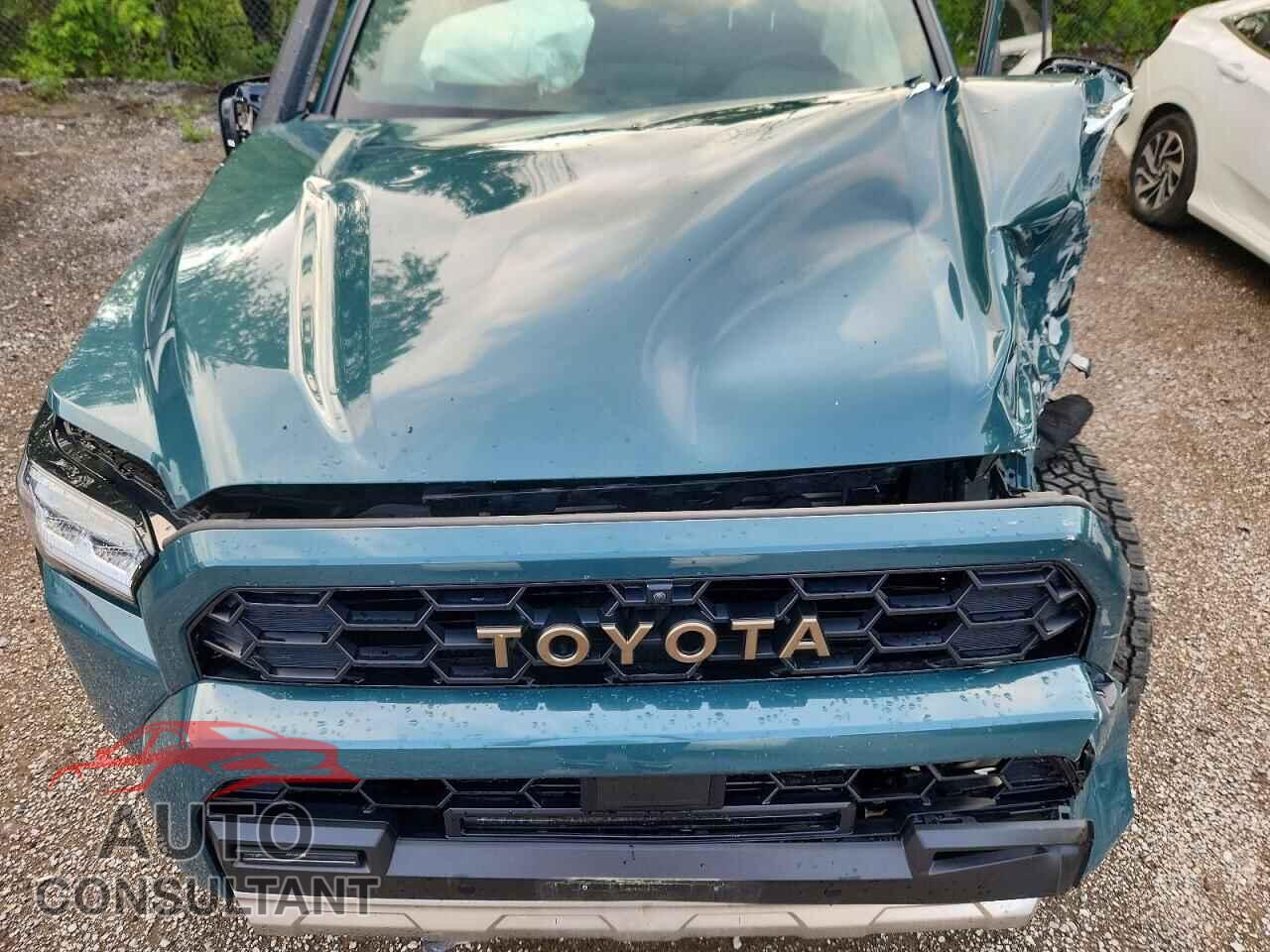 TOYOTA 4RUNNER 2025 - JTEVB5BR0S5004429