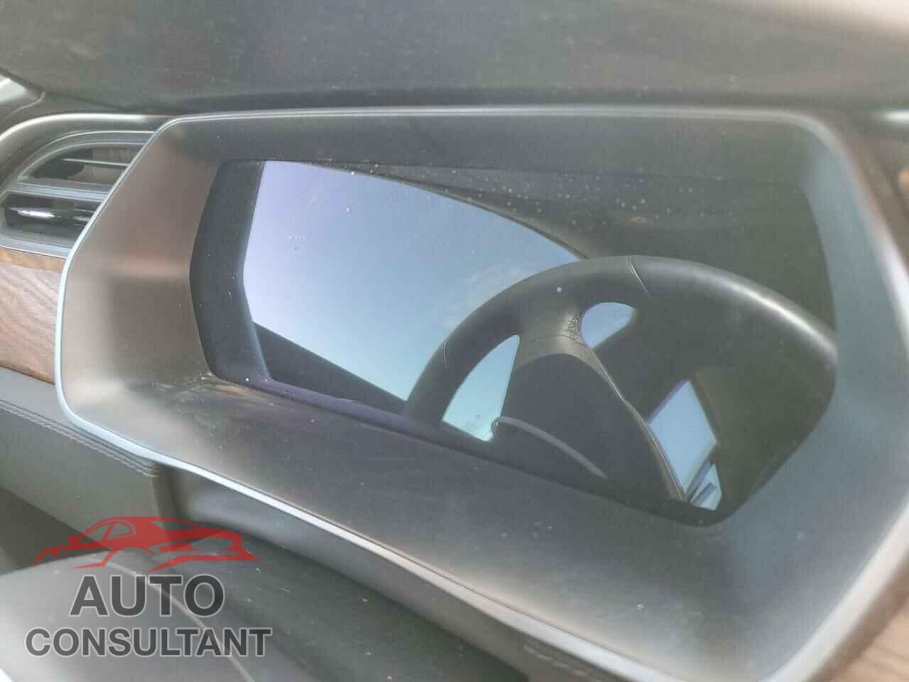 TESLA MODEL S 2020 - 5YJSA1E22LF366229