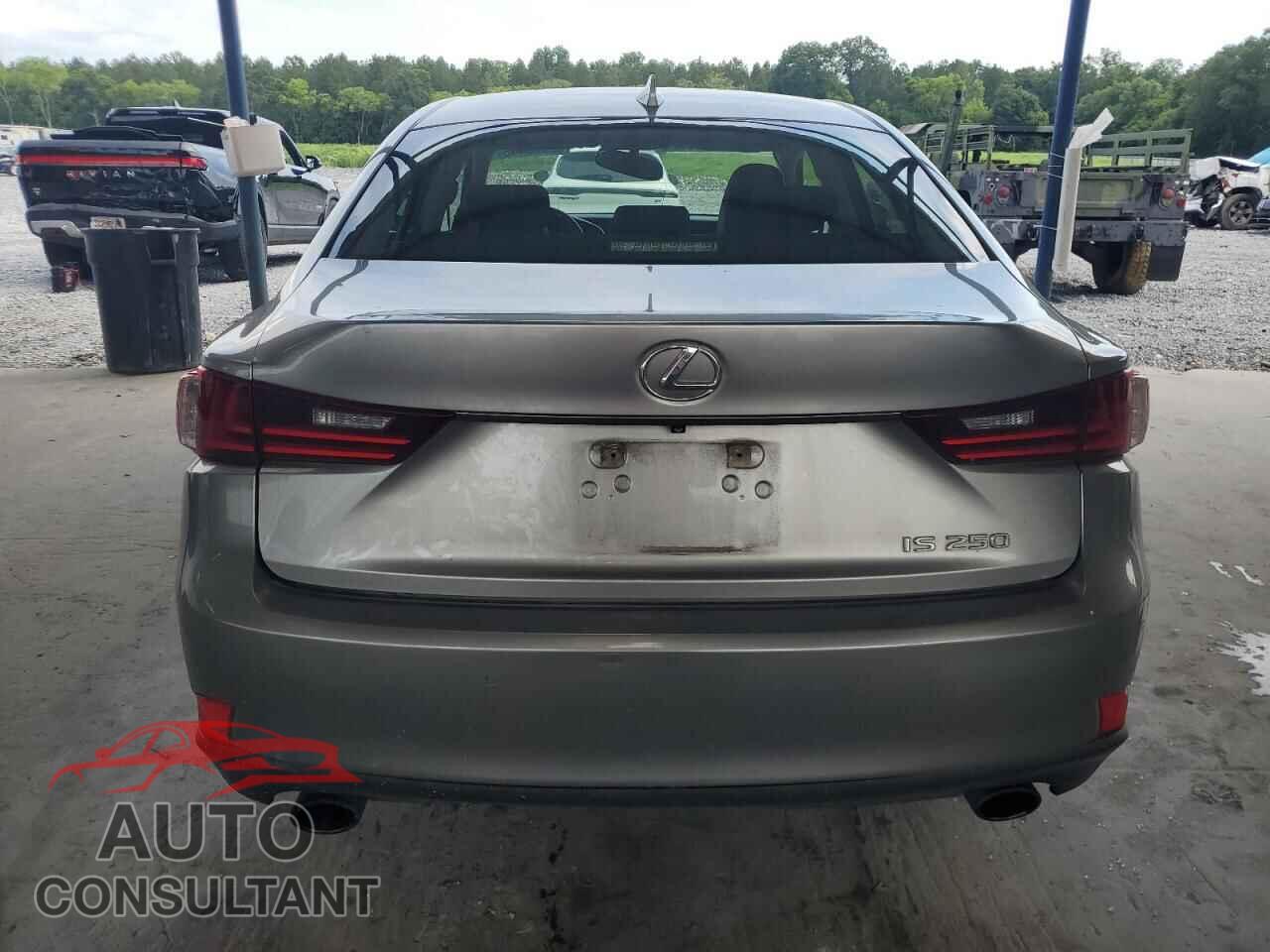 LEXUS IS 2014 - JTHBF1D26E5008458