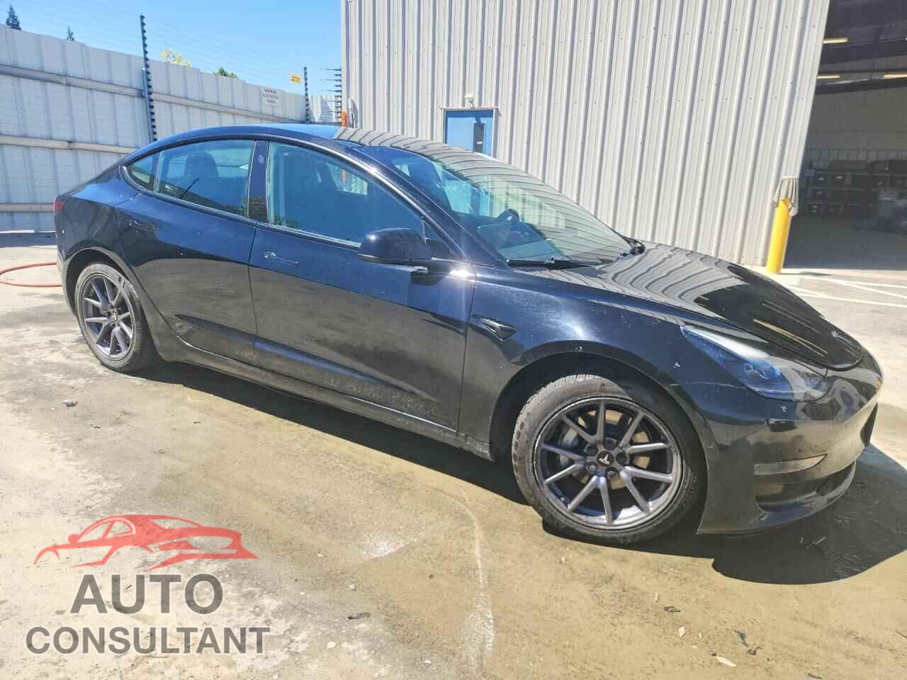 TESLA MODEL 3 2022 - 5YJ3E1EA9NF289670