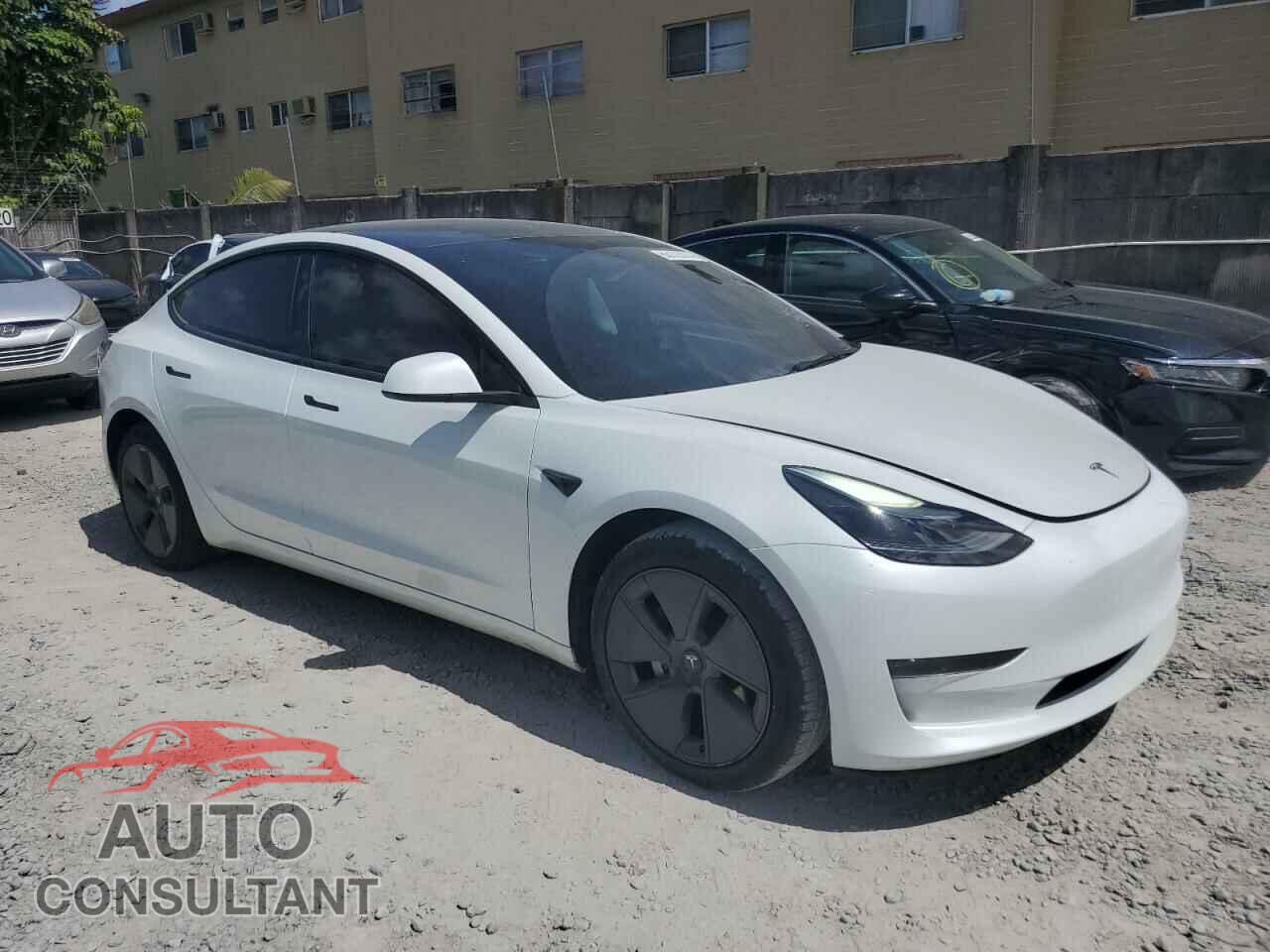 TESLA MODEL 3 2023 - 5YJ3E1EA5PF453094