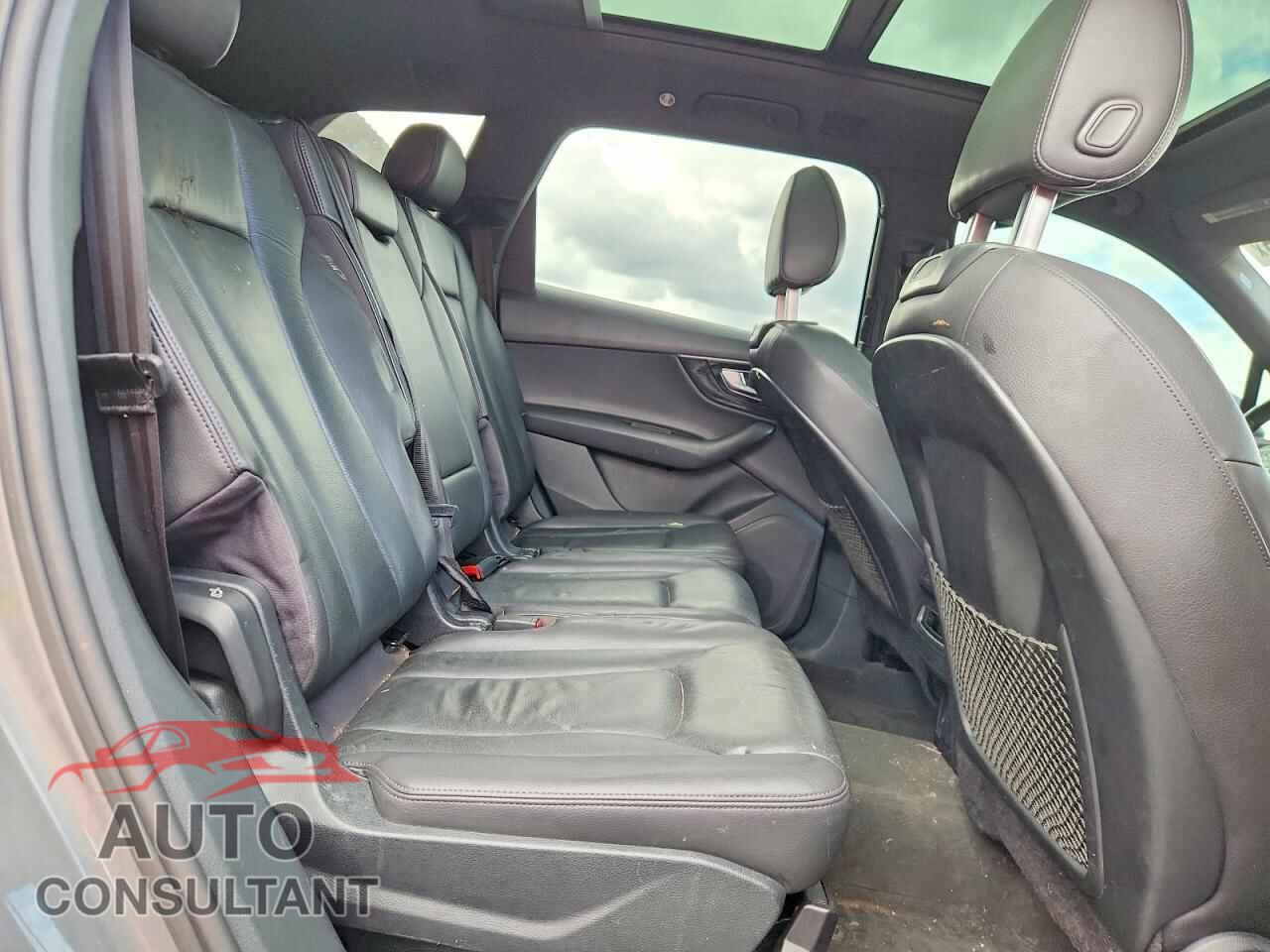 AUDI Q7 2017 - WA1AAAF76HD019727