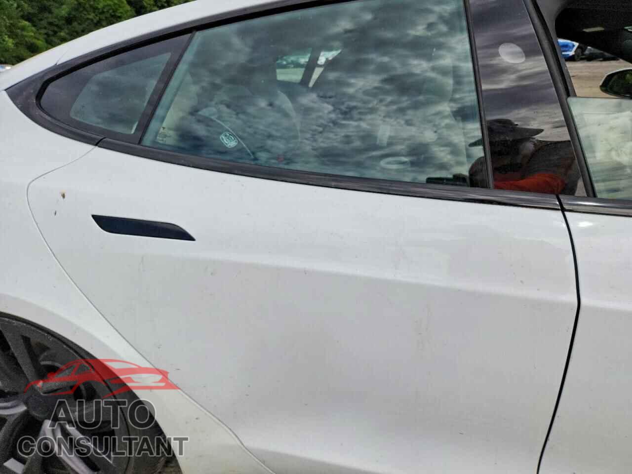 TESLA MODEL S 2024 - 5YJSA1E50RF537062