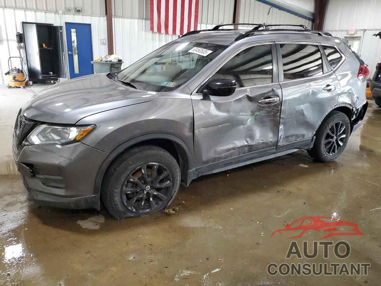 NISSAN ROGUE 2018 - 5N1AT2MV8JC776529