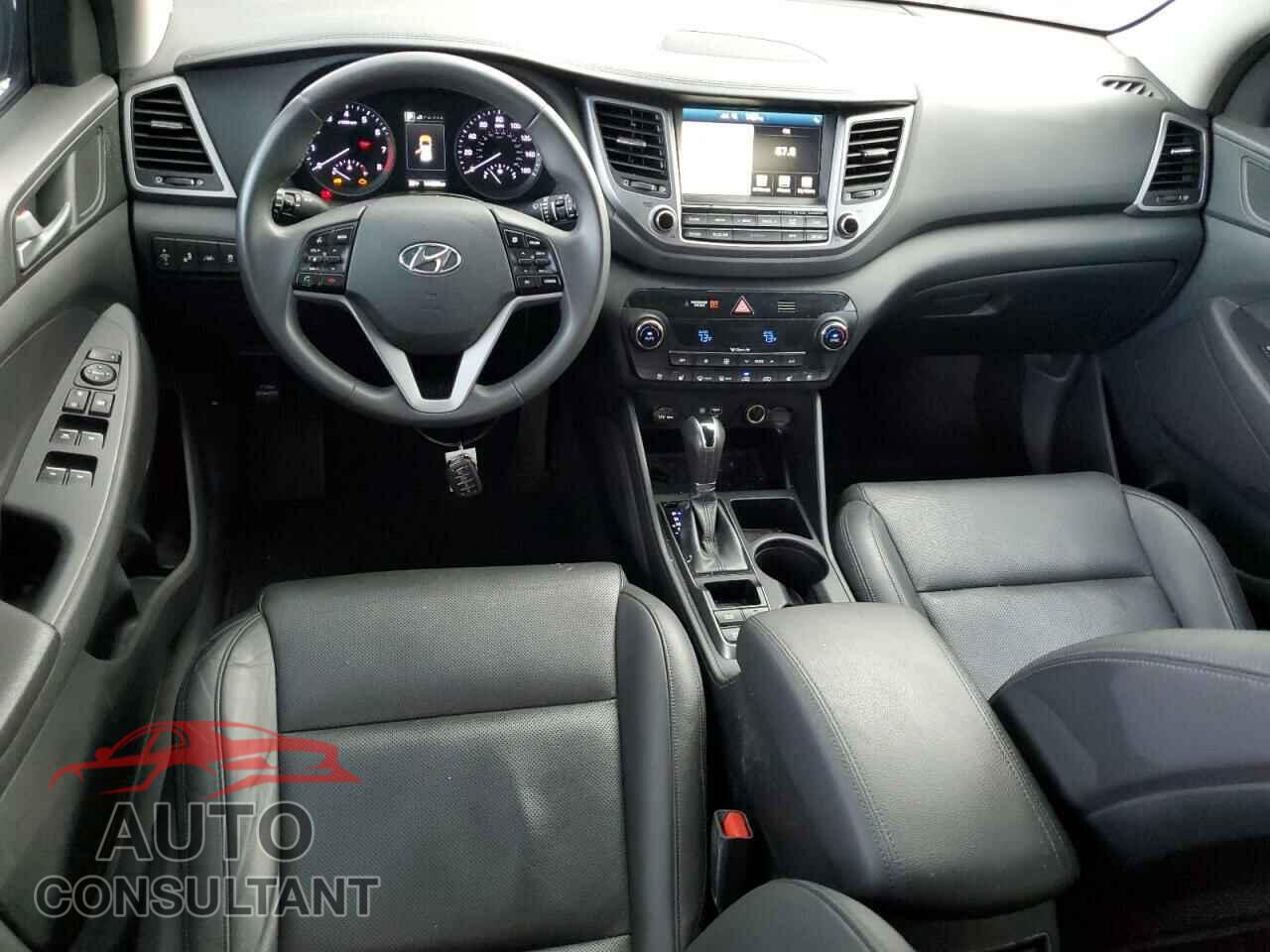 HYUNDAI TUCSON 2017 - KM8J33A2XHU417543