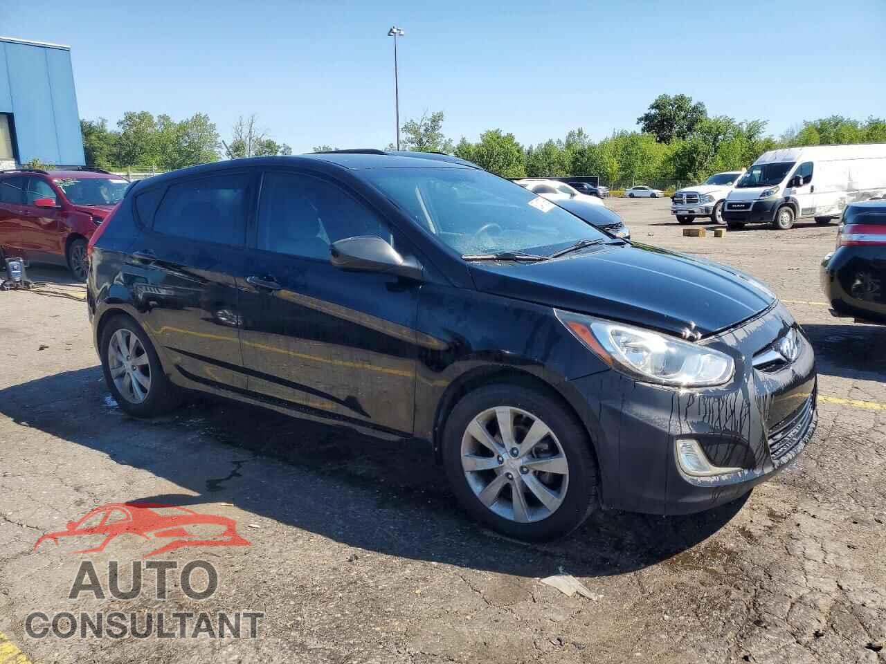 HYUNDAI ACCENT 2012 - KMHCU5AE2CU018758