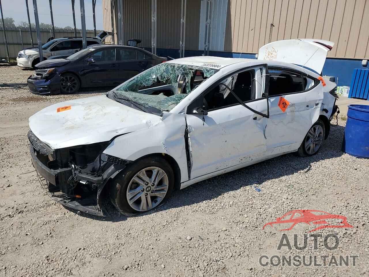 HYUNDAI ELANTRA 2020 - 5NPD84LF1LH568069