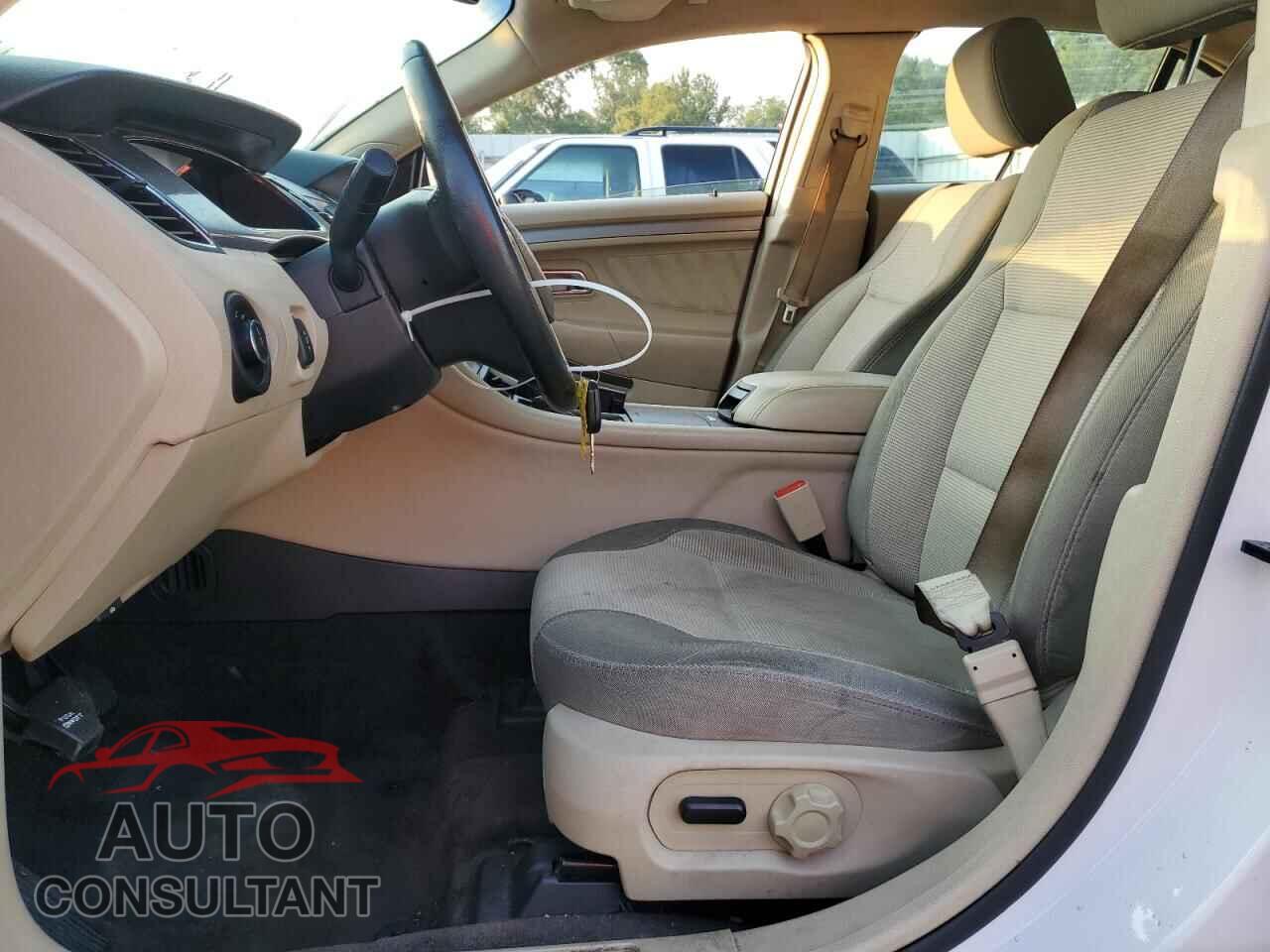 FORD TAURUS 2013 - 1FAHP2E85DG167515