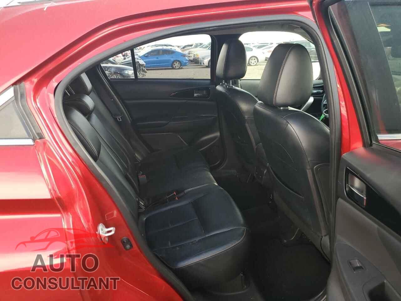 MITSUBISHI ECLIPSE 2018 - JA4AT5AA5JZ041389