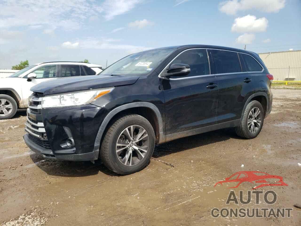 TOYOTA HIGHLANDER 2019 - 5TDZARFH5KS059597