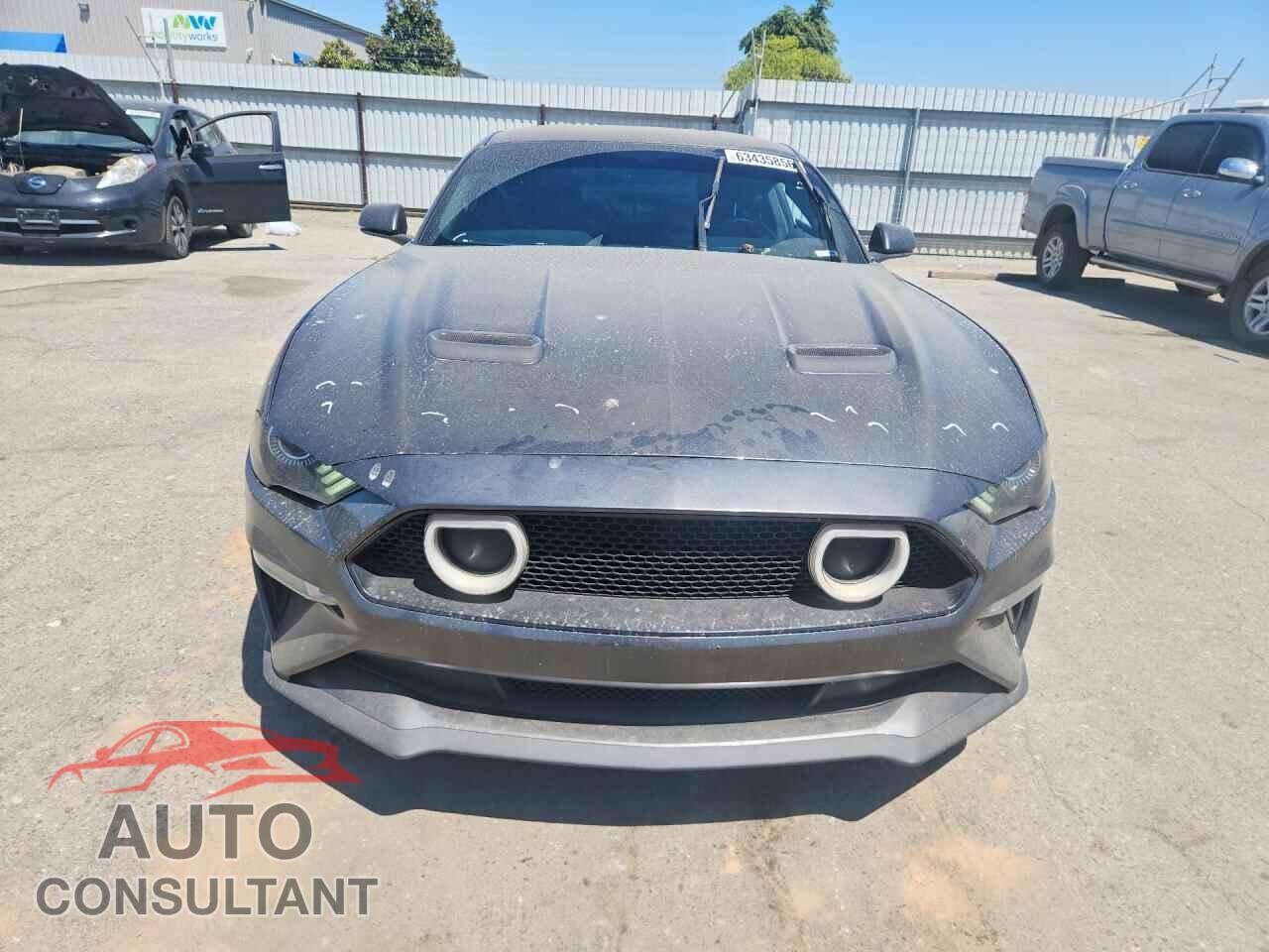 FORD MUSTANG 2018 - 1FA6P8TH4J5123719