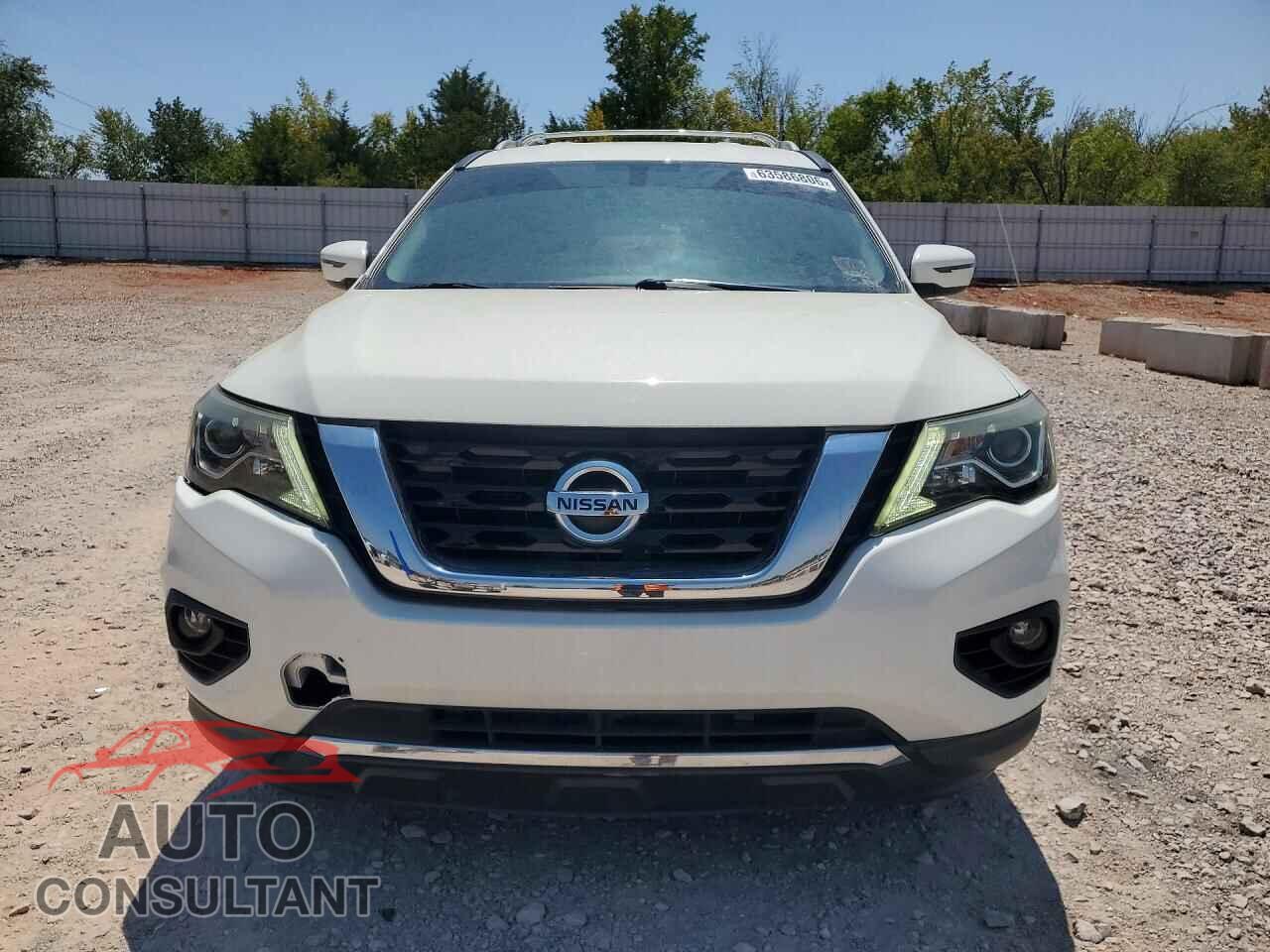 NISSAN PATHFINDER 2017 - 5N1DR2MM9HC911093