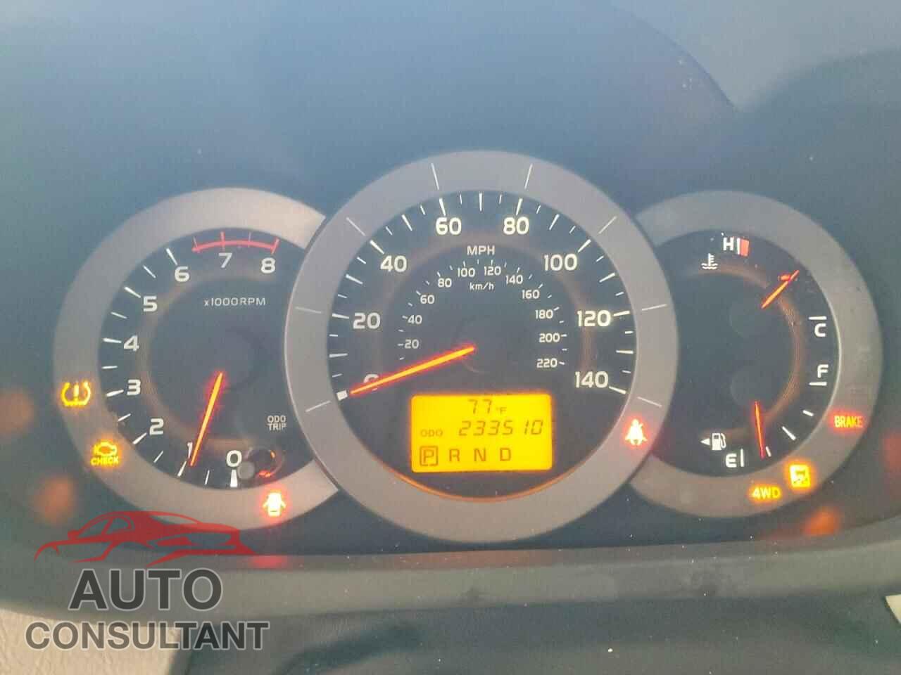 TOYOTA RAV4 2011 - 2T3BF4DV0BW093380