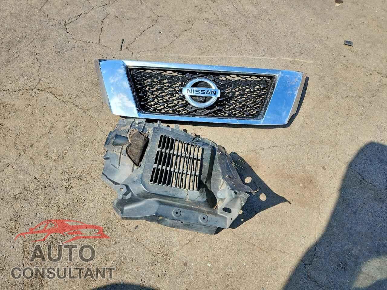 NISSAN PATHFINDER 2013 - 5N1AR2MM2DC688313