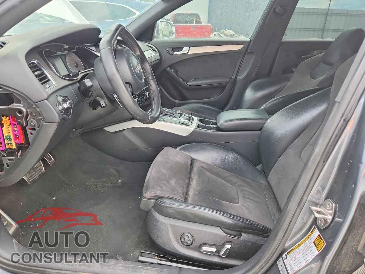 AUDI S4/RS4 2013 - WAUBGAFL3DA095534