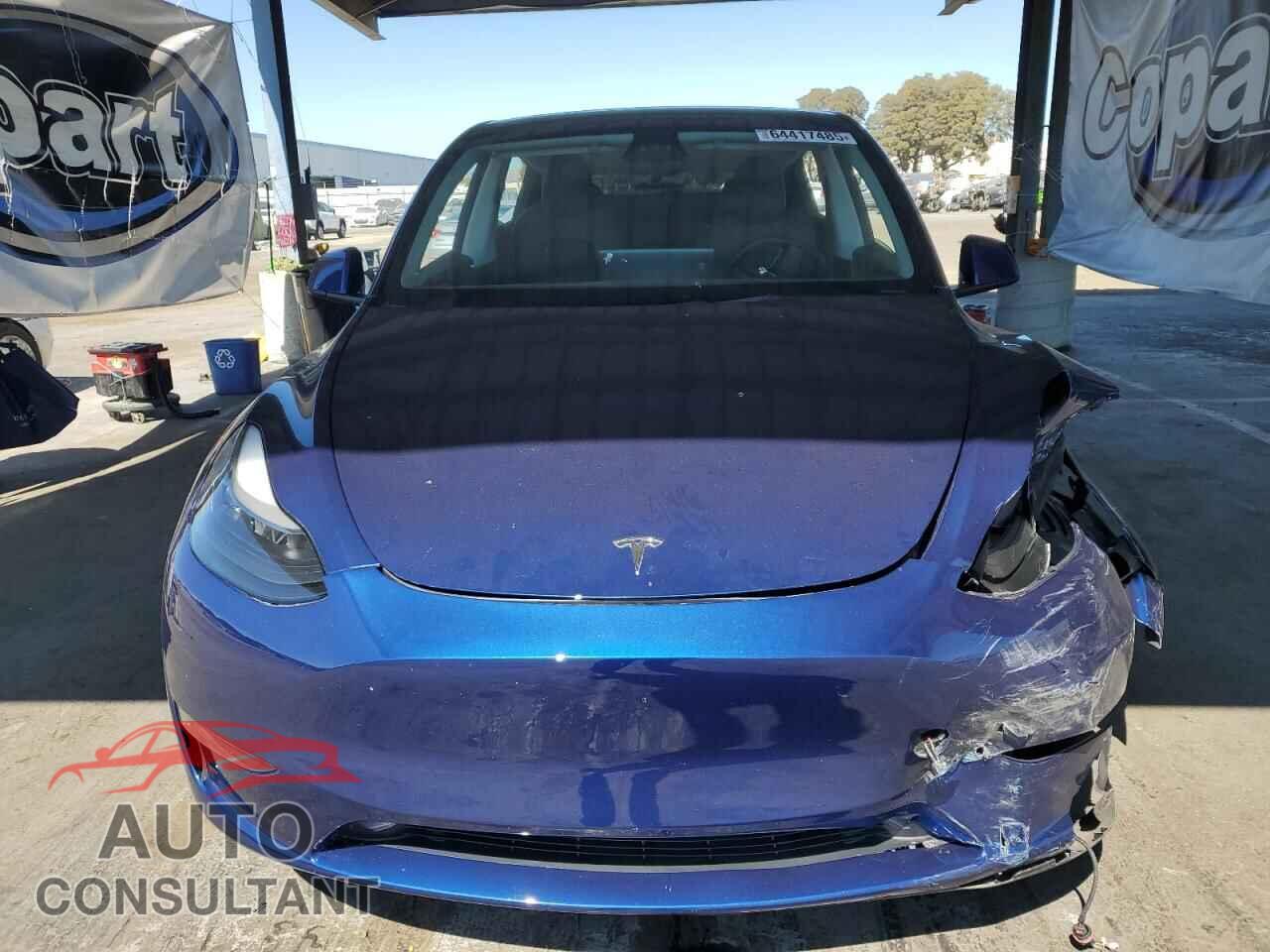 TESLA MODEL Y 2023 - 7SAYGDEE6PF747563