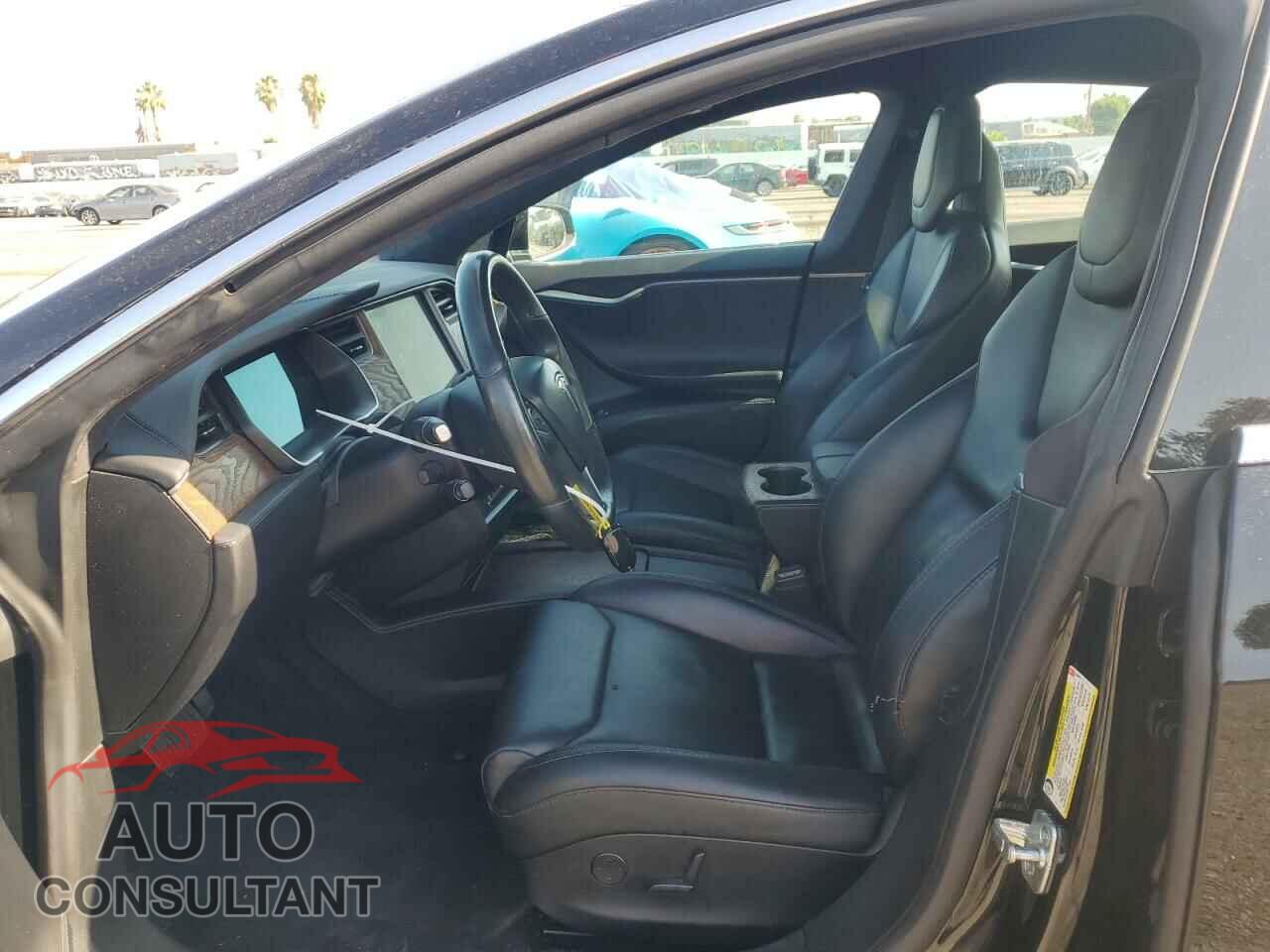 TESLA MODEL S 2019 - 5YJSA1E23KF304076