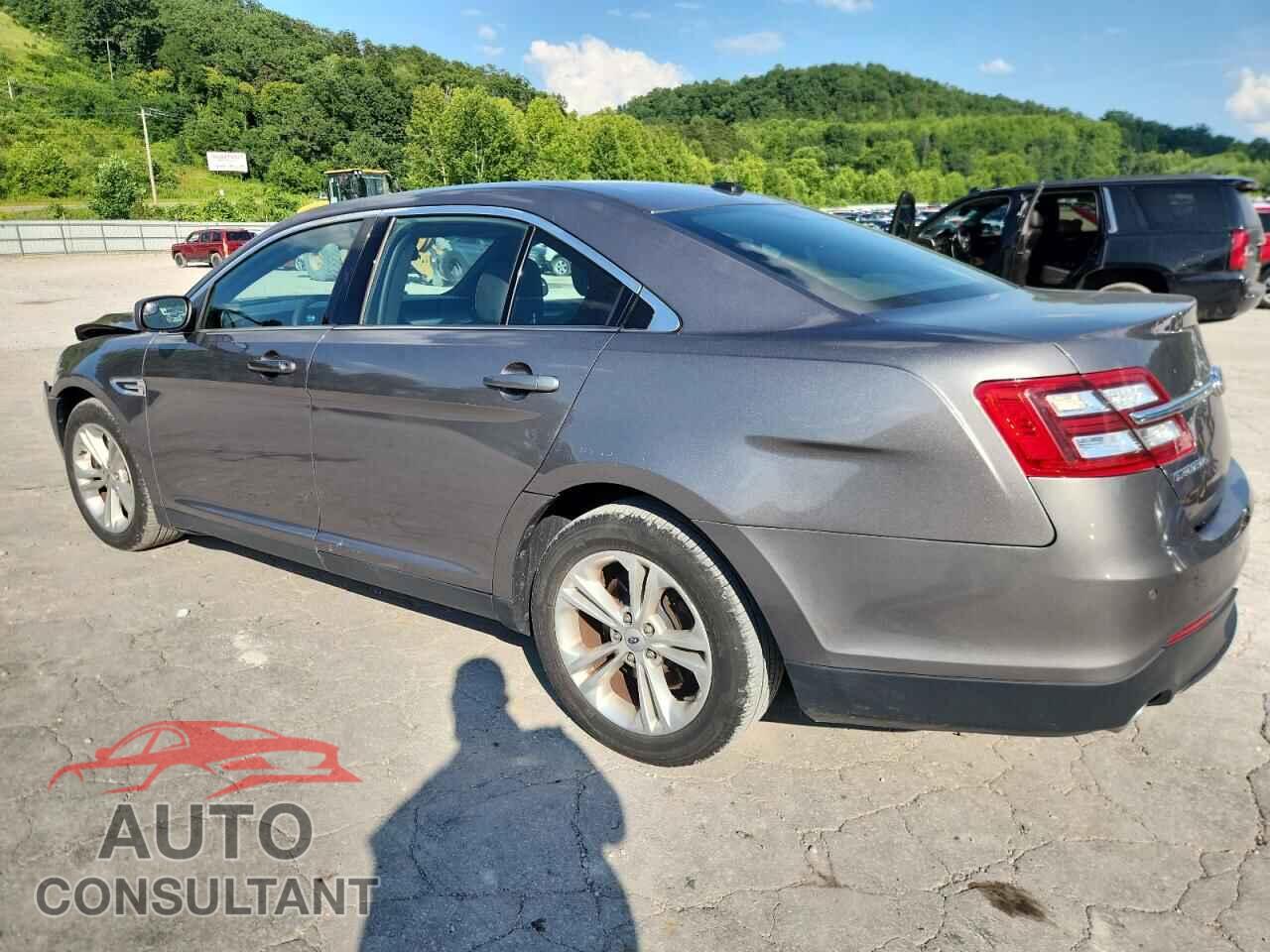 FORD TAURUS 2013 - 1FAHP2E84DG174309