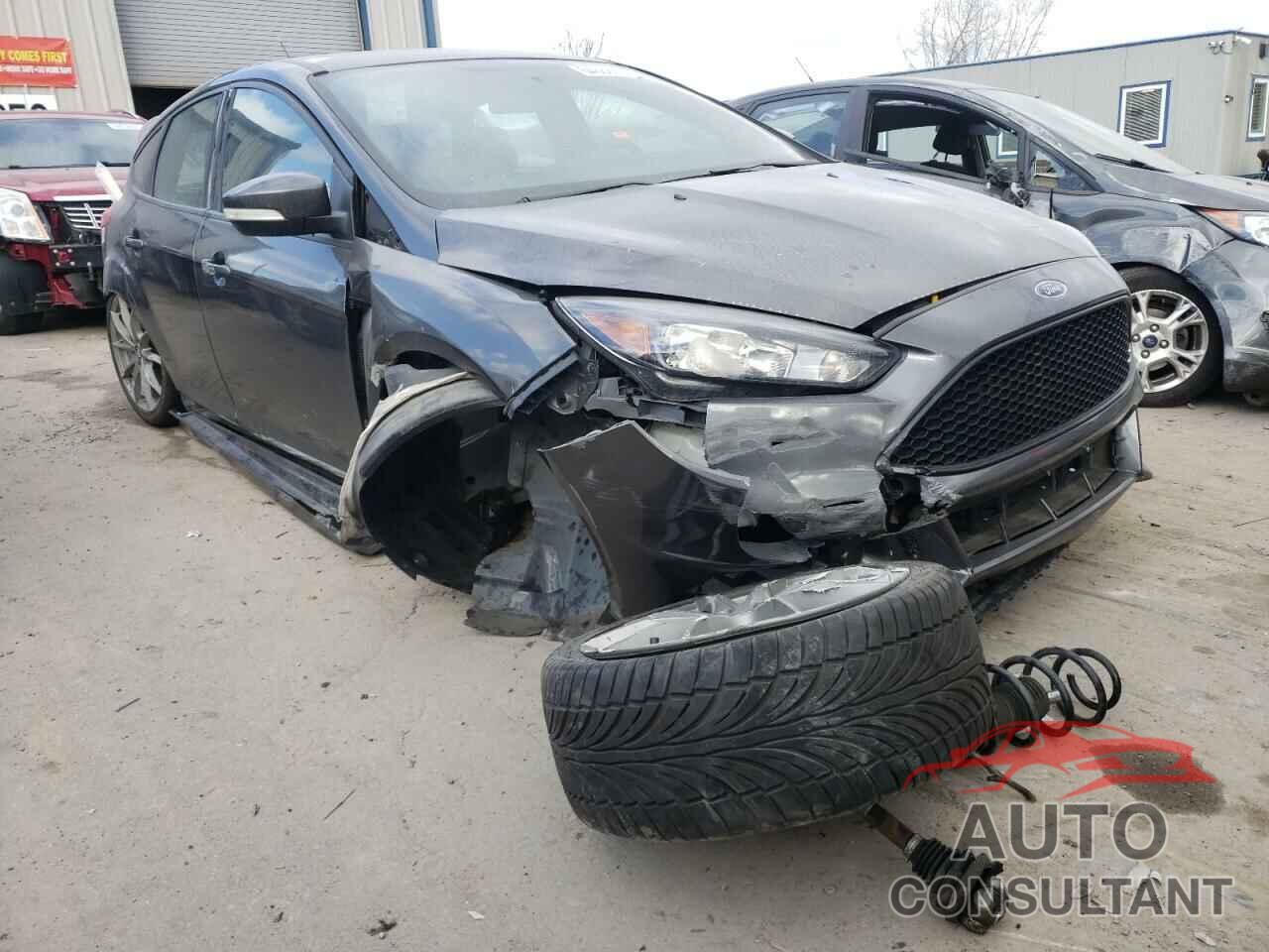 FORD FOCUS 2016 - 1FADP3L95GL369413