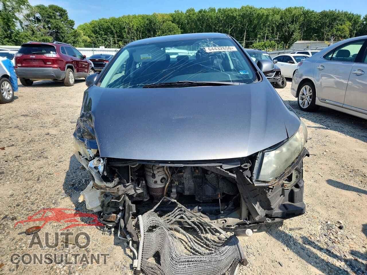HONDA CIVIC 2013 - 19XFB2F5XDE208628