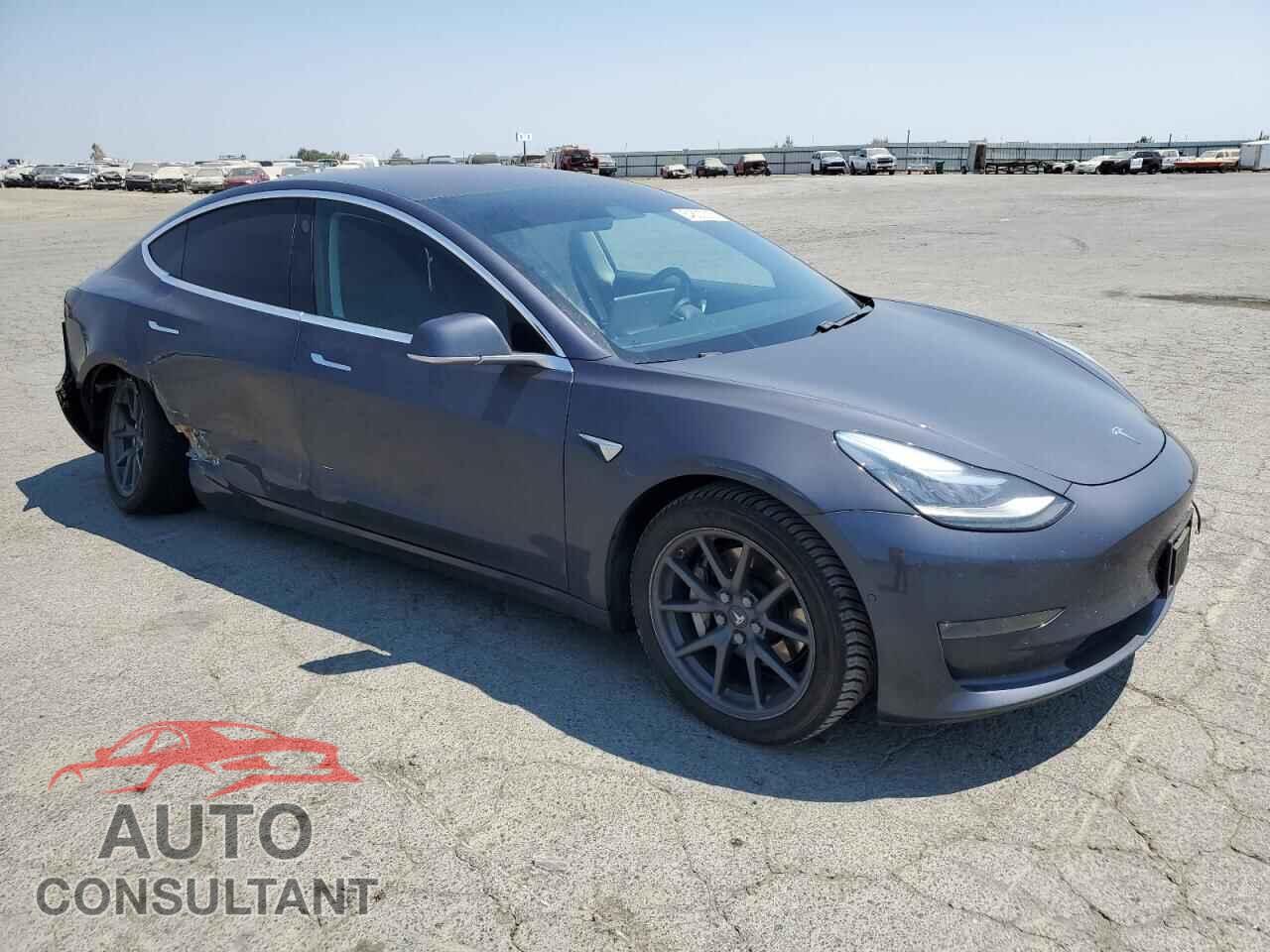 TESLA MODEL 3 2018 - 5YJ3E1EA1JF033887