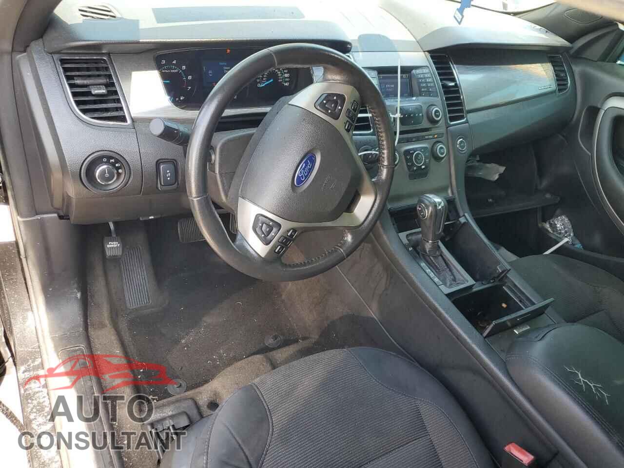 FORD TAURUS 2015 - 1FAHP2E86FG158552
