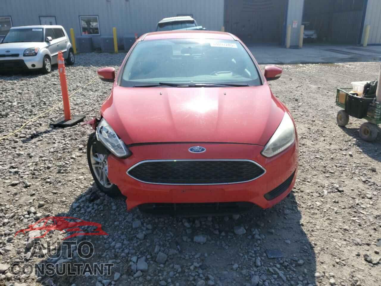 FORD FOCUS 2015 - 1FADP3F22FL205310