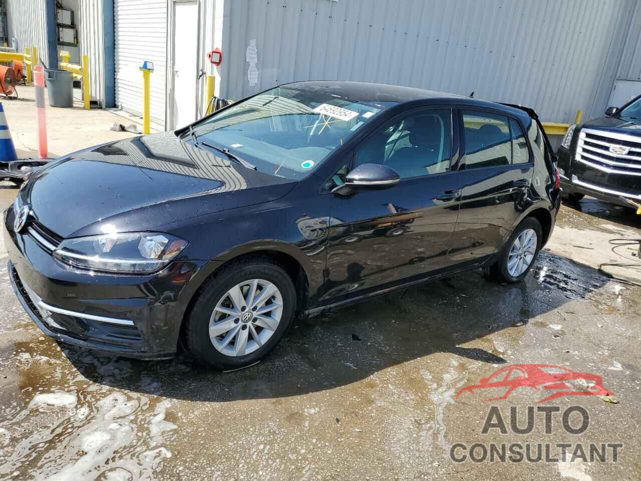 VOLKSWAGEN GOLF 2018 - 3VWG17AU1JM267150