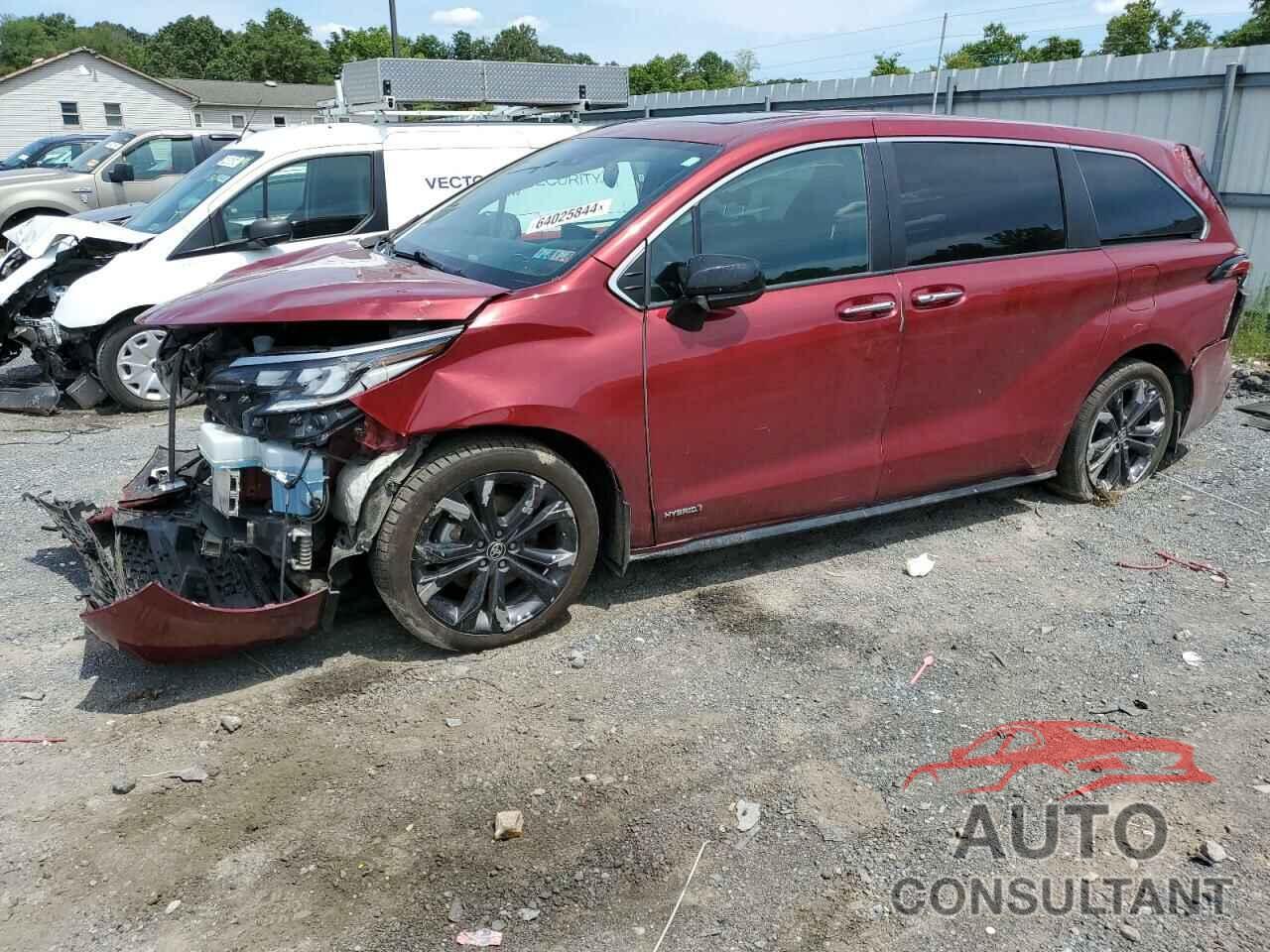 TOYOTA SIENNA 2021 - 5TDXRKEC4MS007846