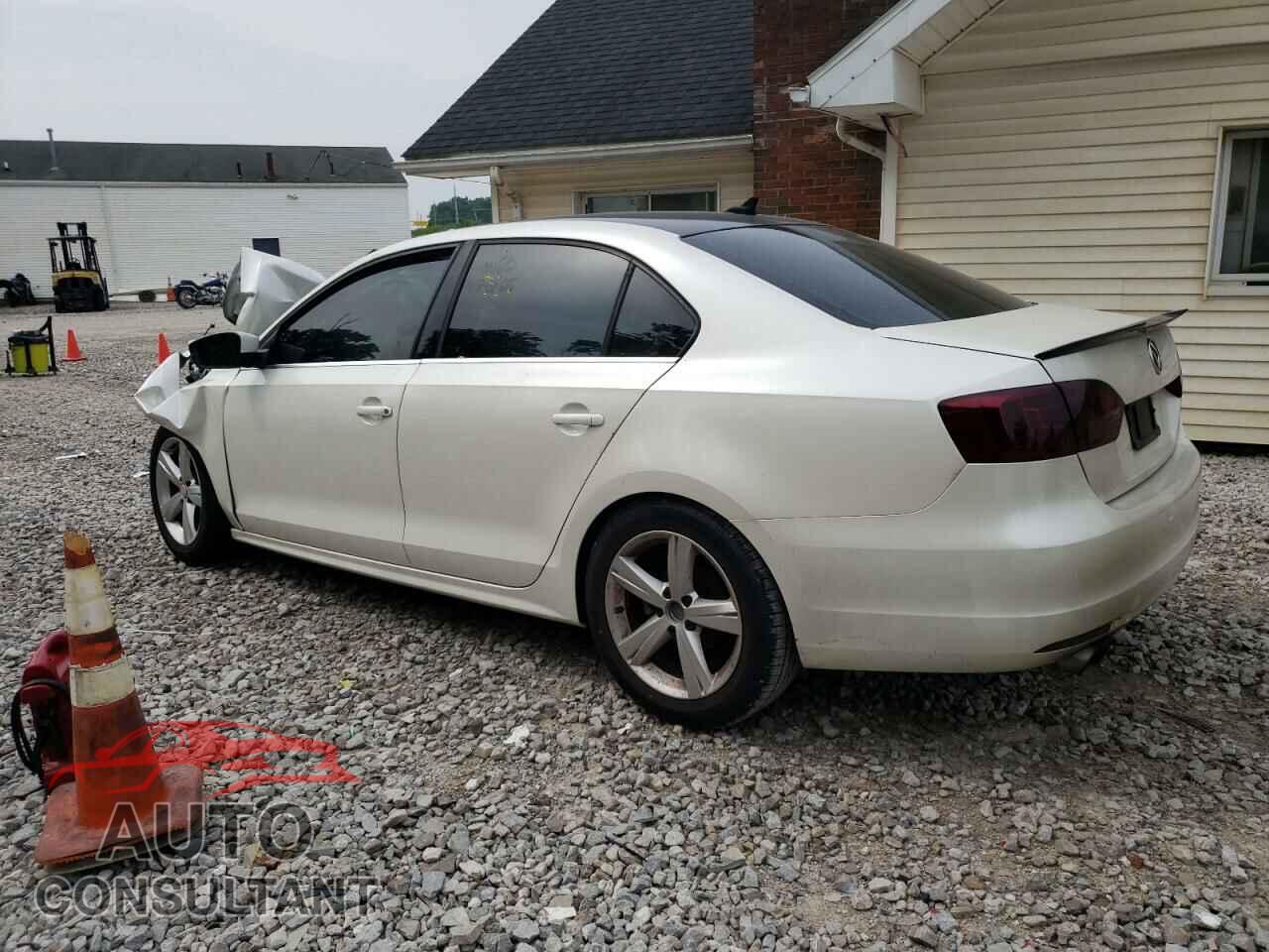 VOLKSWAGEN JETTA 2014 - 3VWLL7AJXEM274876