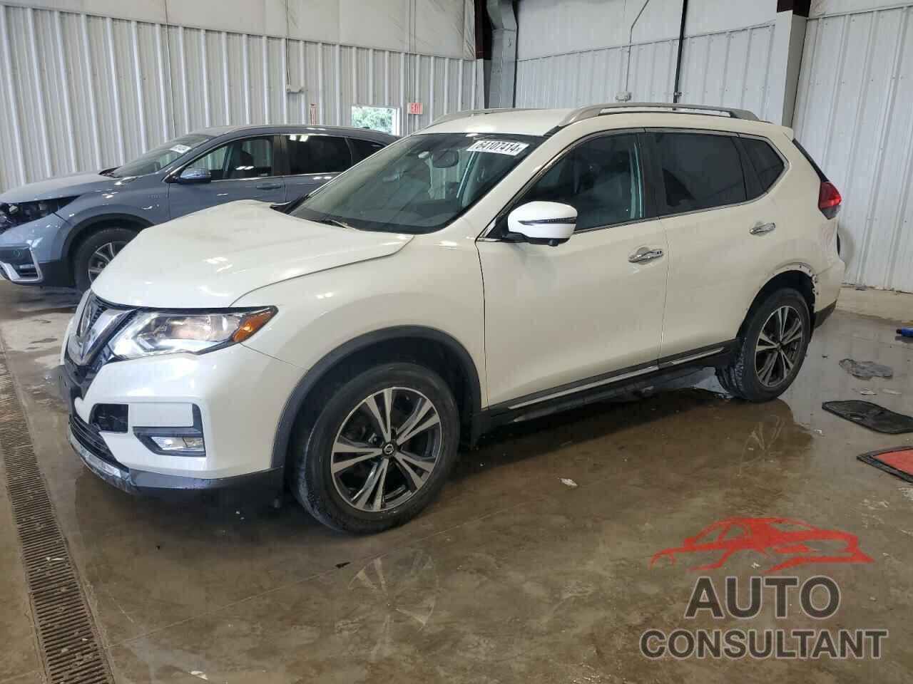 NISSAN ROGUE 2017 - 5N1AT2MV9HC852396